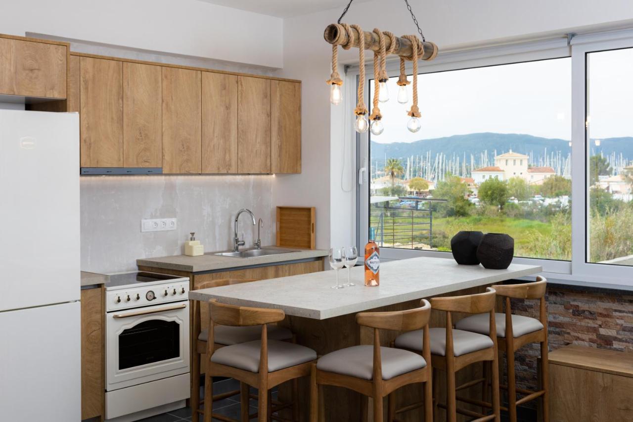 Konstantino'S Corfu Marina View Apartment Kontokali Eksteriør bilde